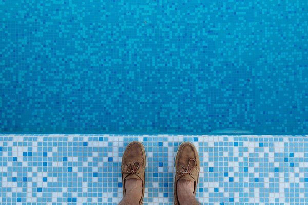 Comment détecter et réparer une fuite dans votre piscine ?