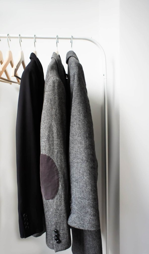 Le porte-manteau : une accessoire pour la décoration intérieure mais aussi une pièce fonctionnelle pour soi